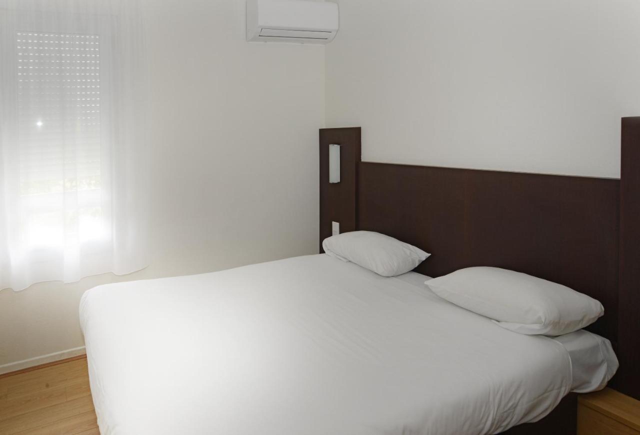 Brit Hotel Essentiel Reims Taissy ภายนอก รูปภาพ
