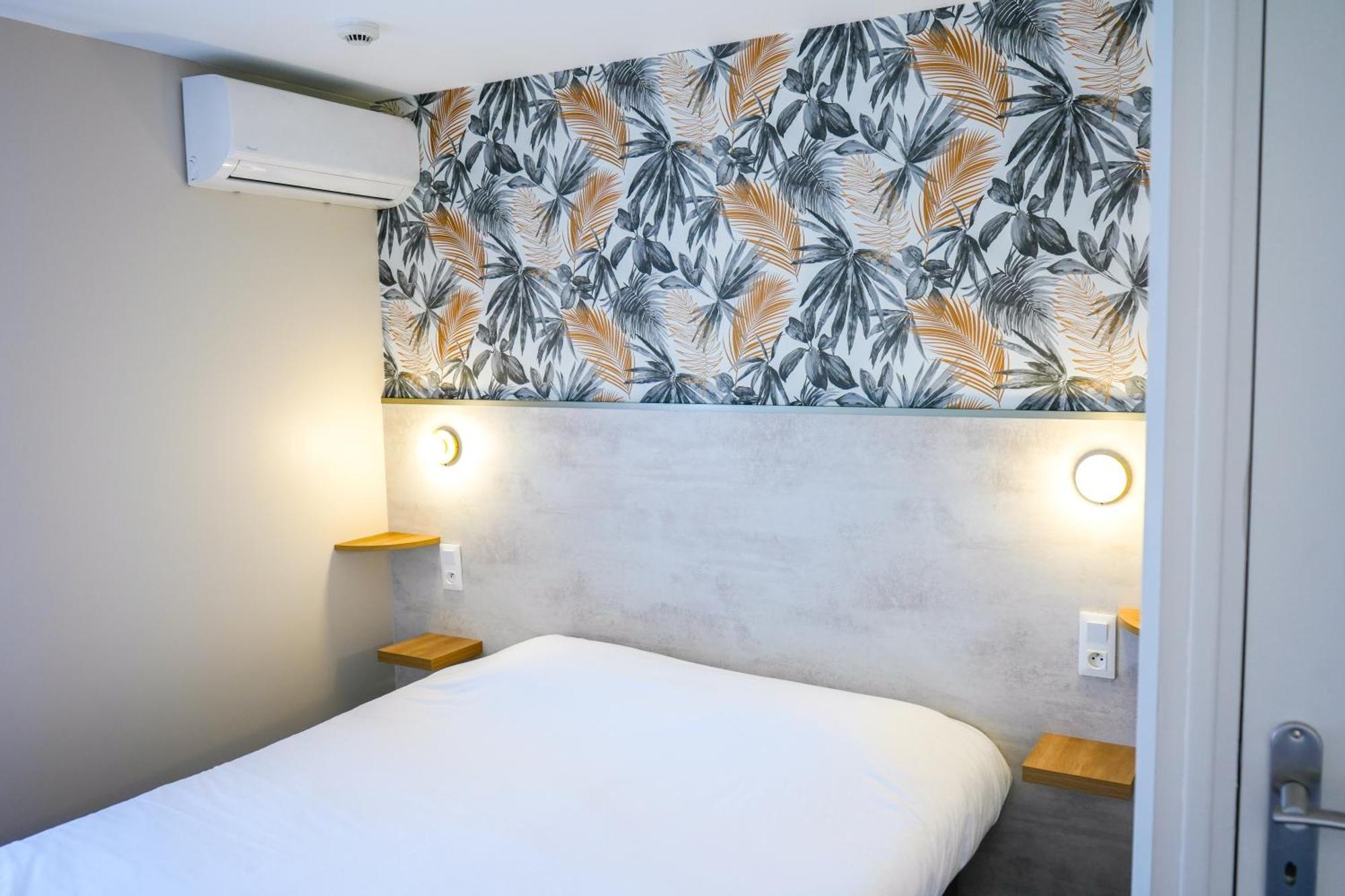 Brit Hotel Essentiel Reims Taissy ภายนอก รูปภาพ