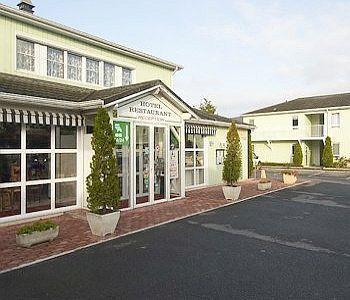 Brit Hotel Essentiel Reims Taissy ภายนอก รูปภาพ